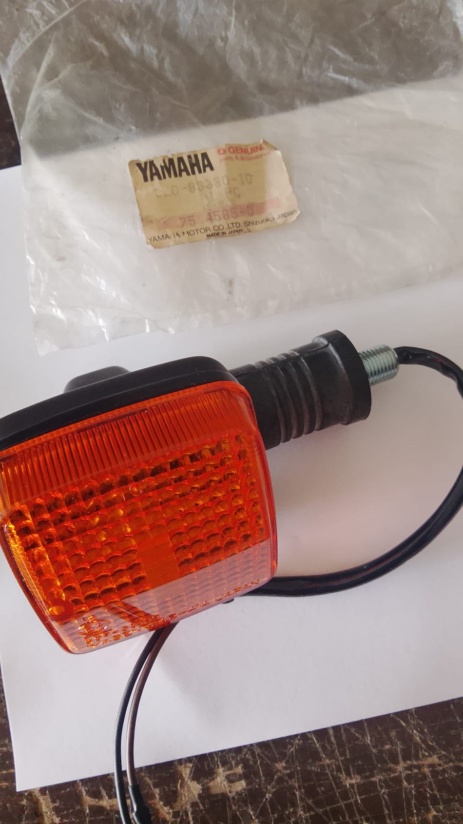 FRECCIA -LAMPEGGIATORE DIREZIONALE POSTERIORE SX YAMAHA XT 600 (87'-88')/ XTZ-SU