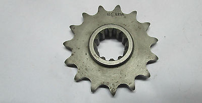 PIGNONE CHIARAVALLI E295 PASSO 530 15 DENTI PER HONDA CBR 500 F (H,J)-