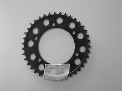 CORONA  PASSO 530 39 DENTI 6 FORI