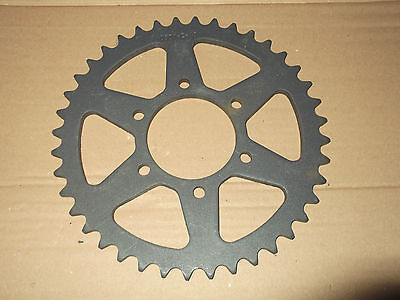 CORONA CHIARAVALLI 40 DENTI COD. 501 PASSO 630 PER KAWASAKI Z 650 79>83