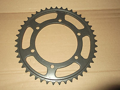 CORONA CHIARAVALLI 45 DENTI COD. 499 PASSO 530 PER SUZUKI-KAWASAKI TL1000S 97>02