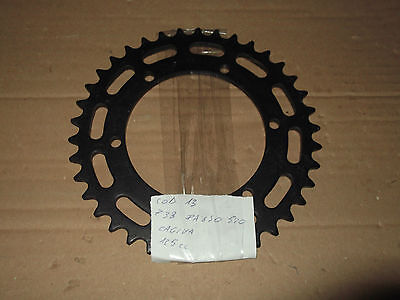 CORONA CHIARAVALLI 38 DENTI  COD.13 PASSO 520 PER CAGIVA 125 ALETTA ORO