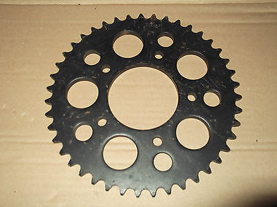 CORONA CHIARAVALLI PASSO 530 COD.341 PER HONDA 500 VF F2 (F) 85>87