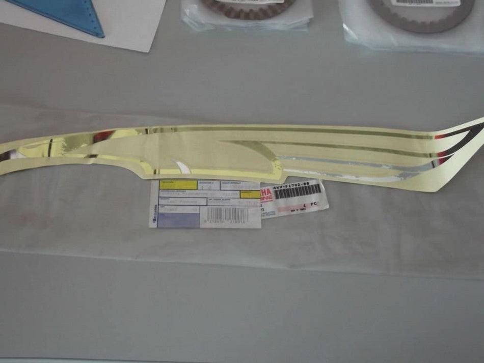 ADESIVO FIANCHETTO SINISTRO SX MBK FIZZ 50 1994  COD. 4KH-F17832-00