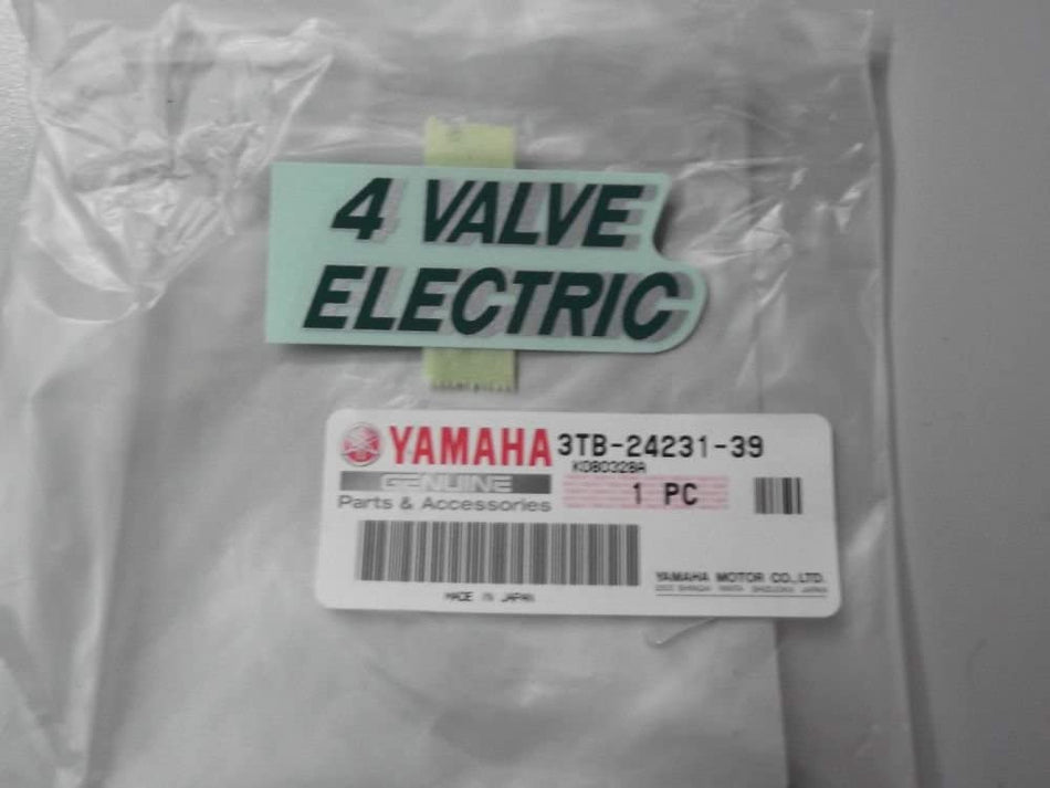 EMBLEMA 4 VALVOLE - TARGHETTA RUBINETTO BEZINA YAMAHA TT-E 600cc ANNO 91'-92'/