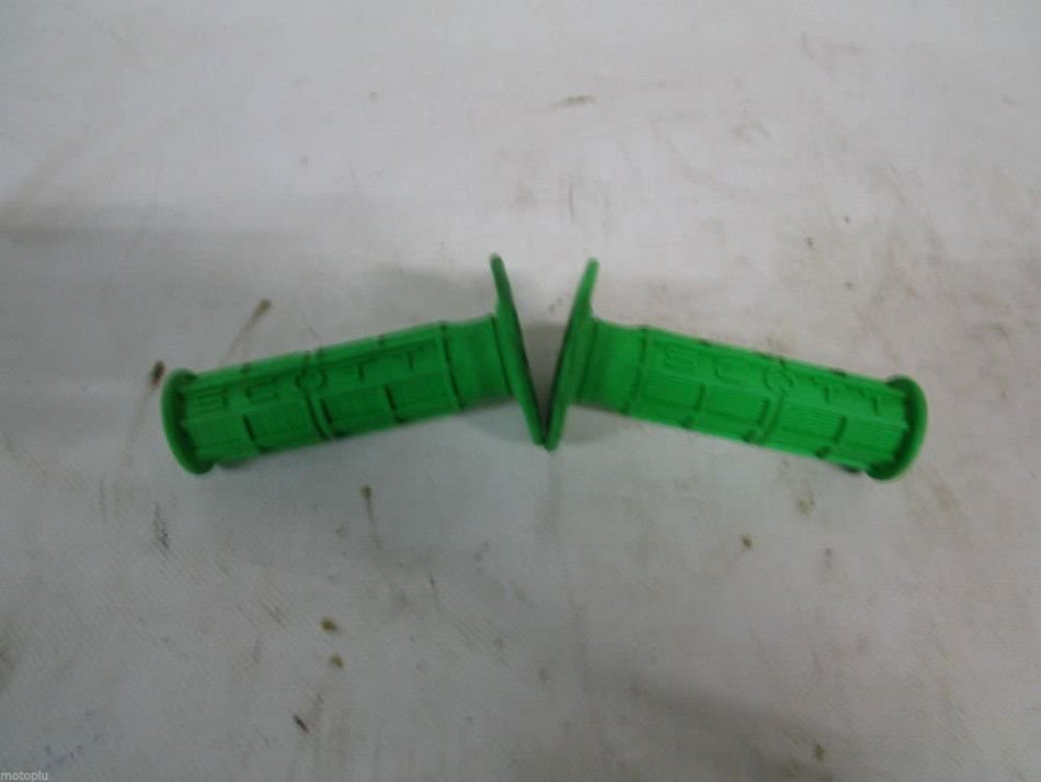 COPPIA MANOPOLE SCOTT HURRICANE CROSS - DIAMETRO 22/24 - COLORE VERDE