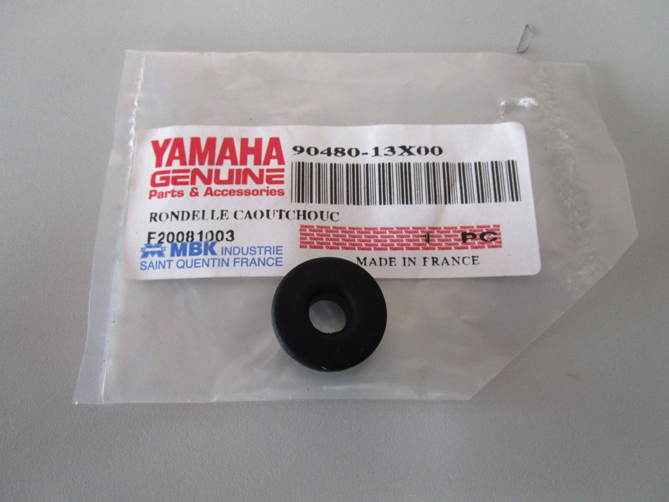 GOMMINO FANALE ANTERIORE ORIGINALE YAMAHA PER X-MAX 125-250-400 - VERSITY 300