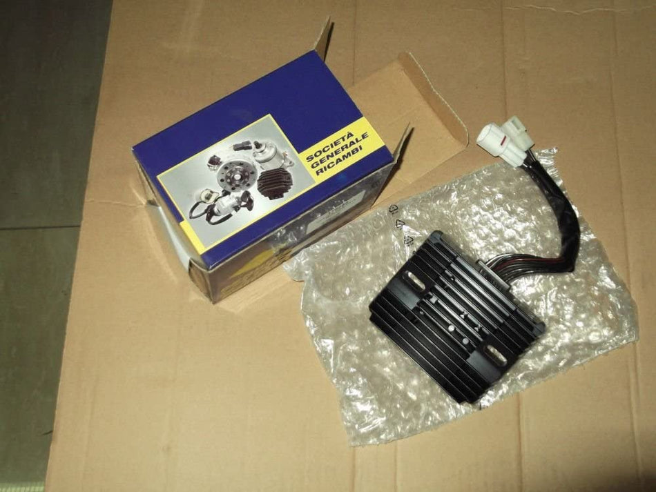 REGOLATORE DI CORRENTE SUZUKI  GSX-R 600 - 750 ANNO 06-11 GLADIUS GSR GSX-F GSF V-STROM 650