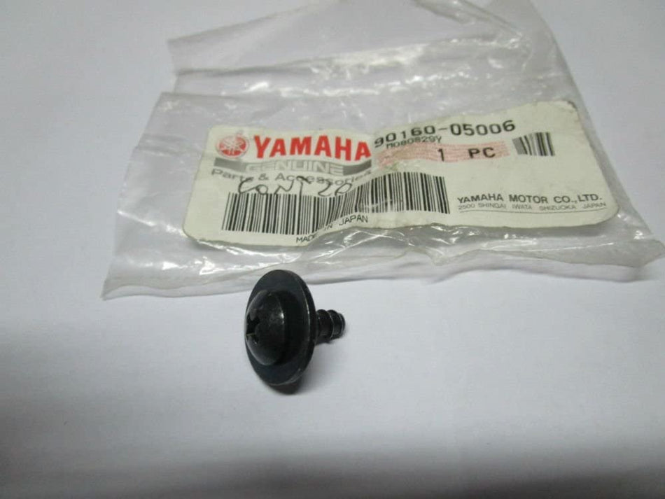 VITE AUTOFILETTANTE PER FANALE ANTERIORE ORIGINALE YAMAHA PER FJR1300A ABS 1300