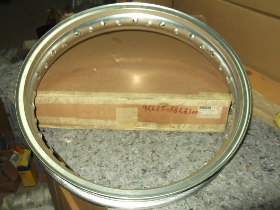 CERCHIO POSTERIORE XT 600 Z TENERE ANNO 88-90