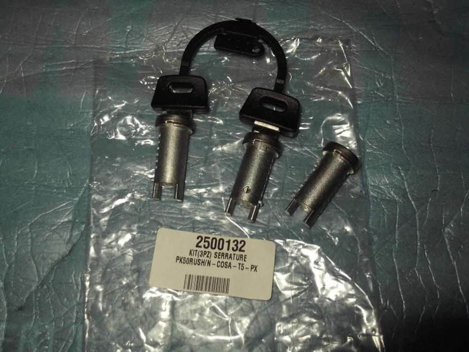 KIT SERRATURE PER PIAGGIO VESPA  PK 50 RUSH - T5 - COSA - PX
