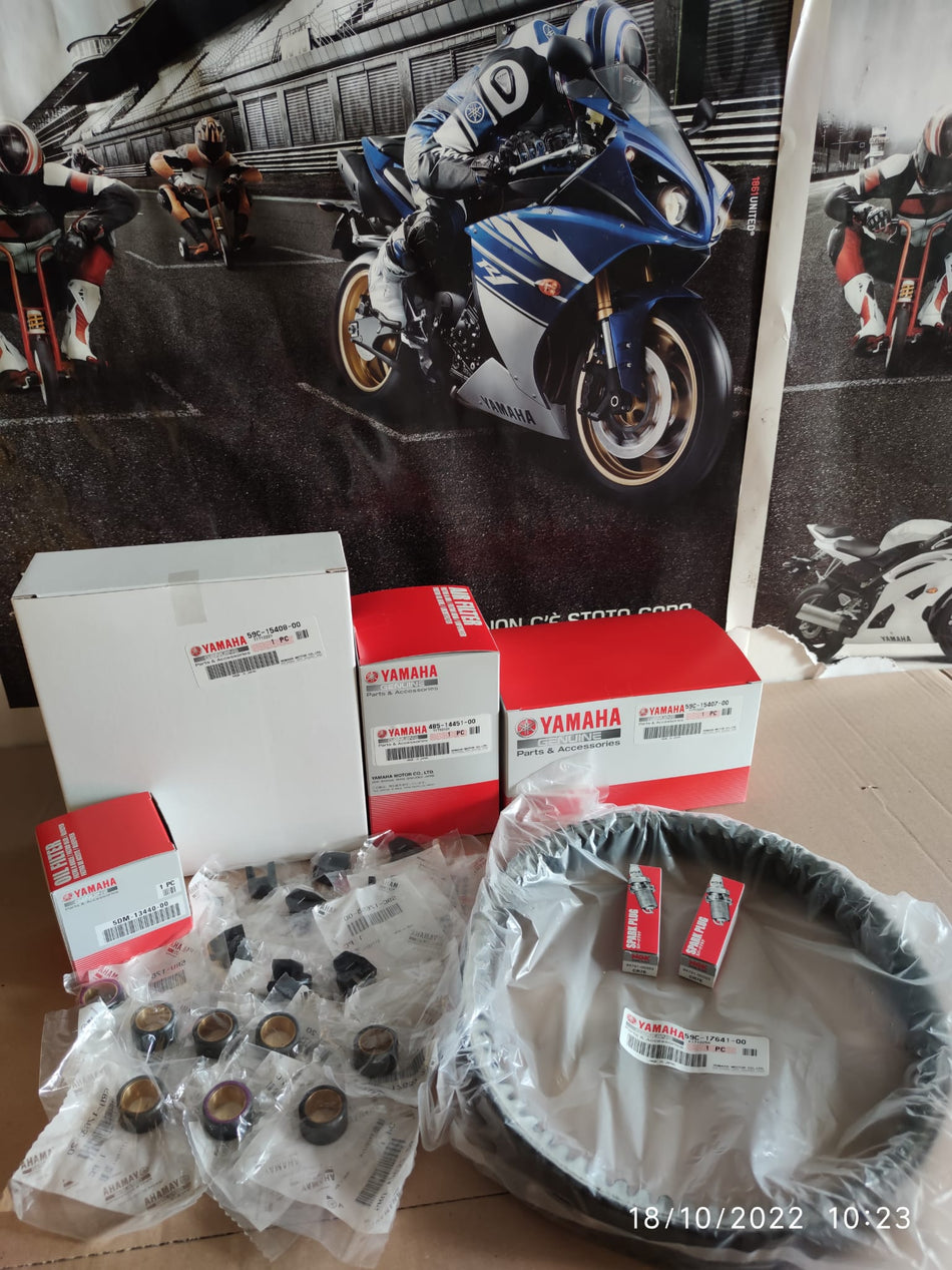 KIT TAGLIANDO COMPLETO ORIGINALE YAMAHA PER T-MAX 530 DAL 2012 AL 2016